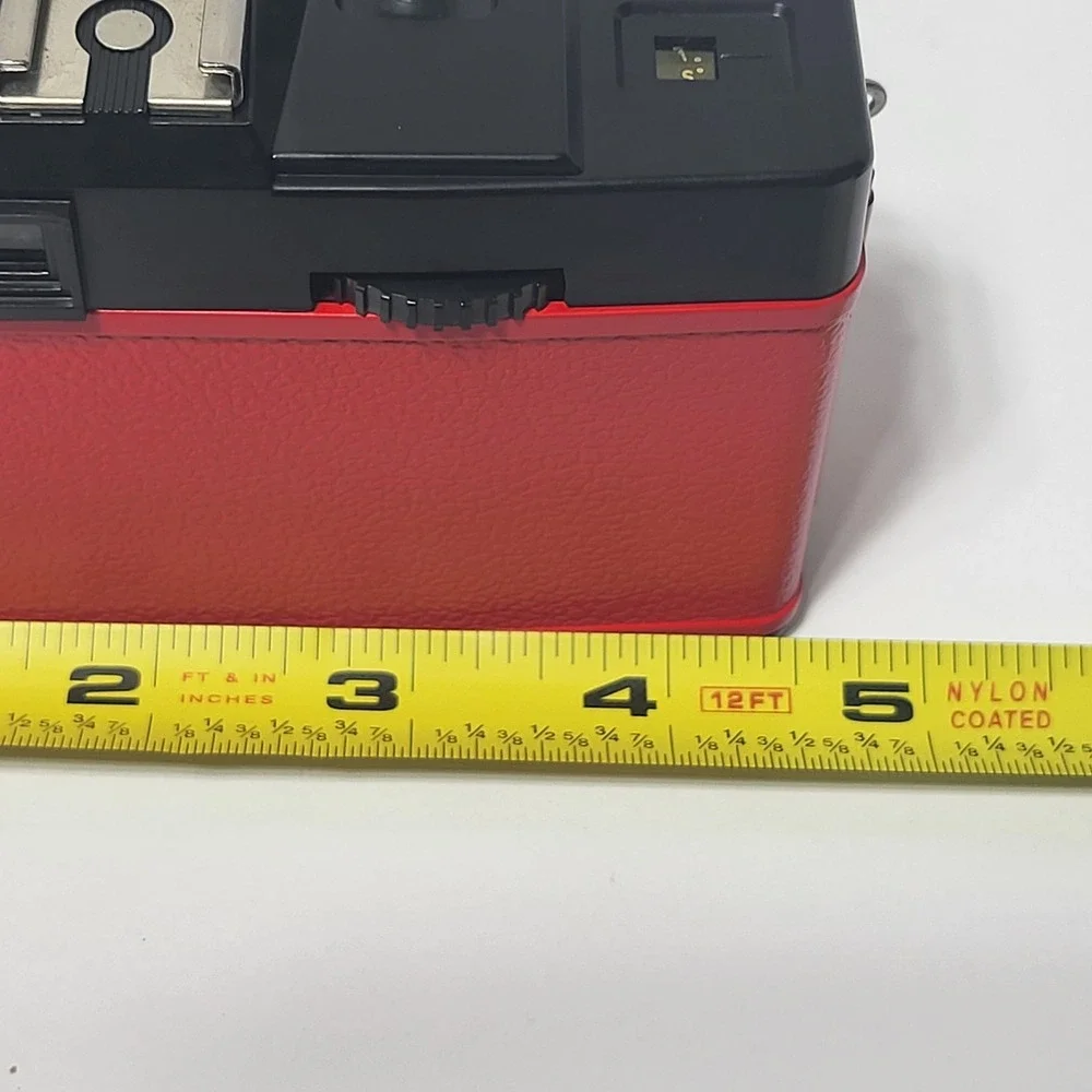 Vintage DH-1000 35mm Film Camera Red Black 50mm‎ Lens Case Strap Taiwan*